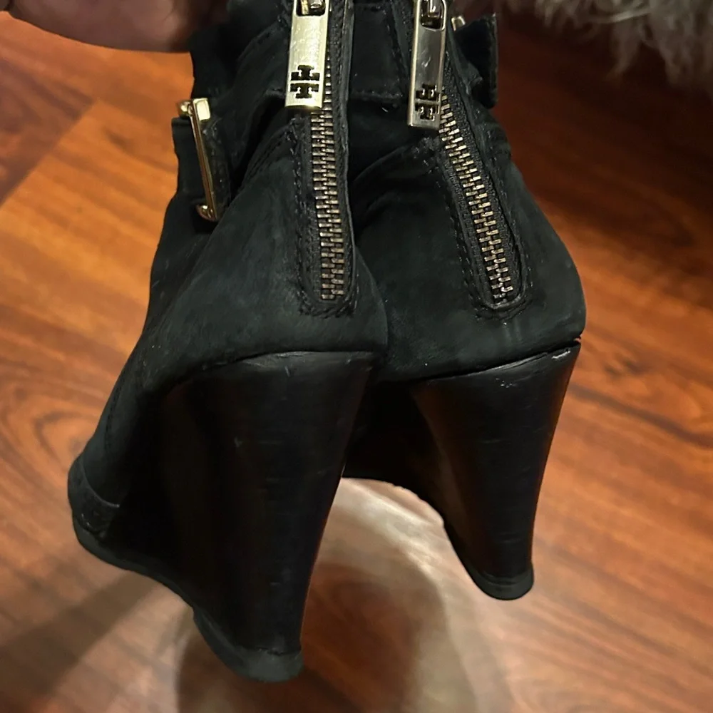 Tory Burch Deanna Black Suede Ankle Booties with Gold Buckle Sz 9 1/2